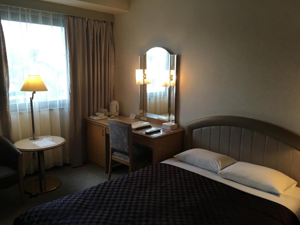 Urayasu Beaufort Hotel Zewnętrze zdjęcie