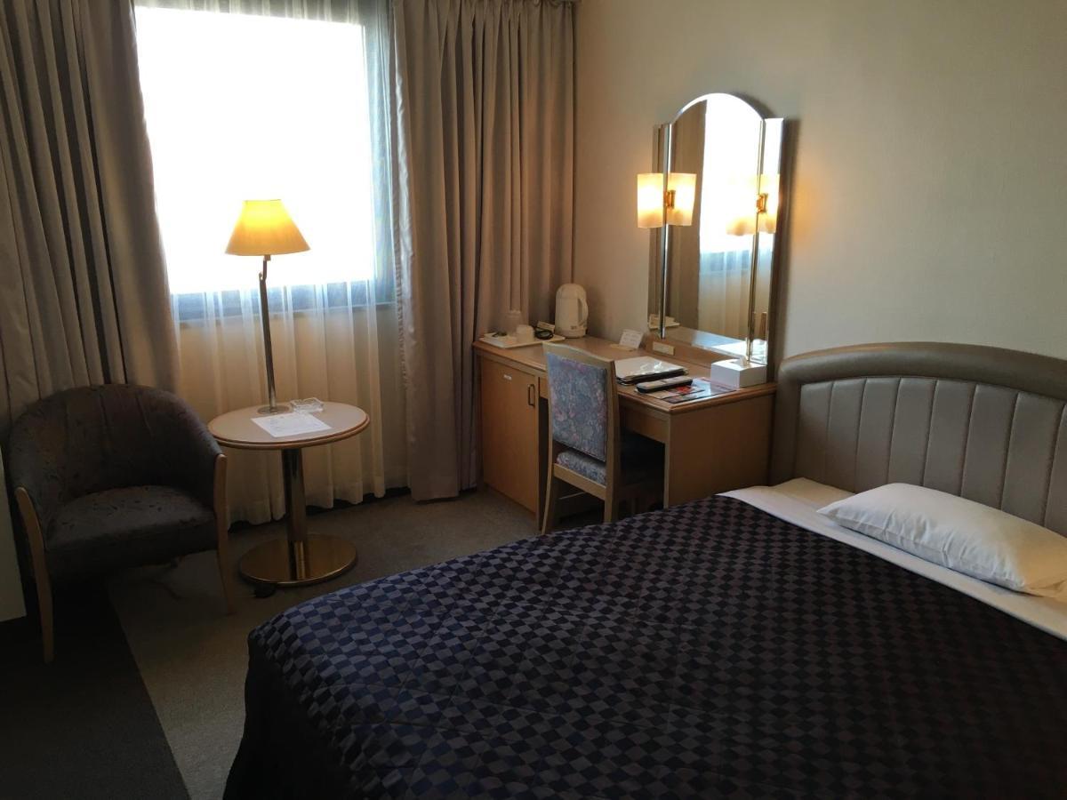 Urayasu Beaufort Hotel Zewnętrze zdjęcie