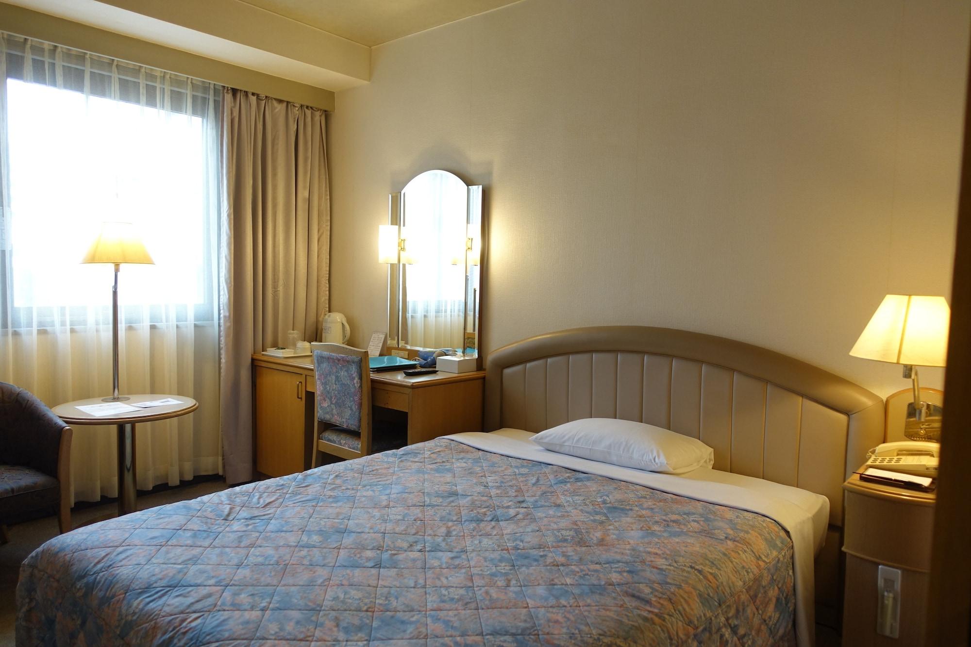 Urayasu Beaufort Hotel Zewnętrze zdjęcie