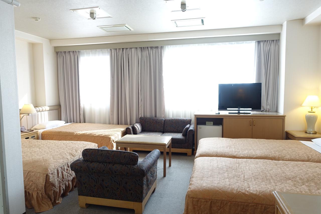 Urayasu Beaufort Hotel Zewnętrze zdjęcie